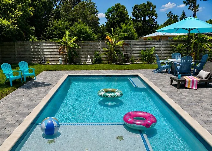 Holiday home Sandy Days Saltwater Poolside Nights